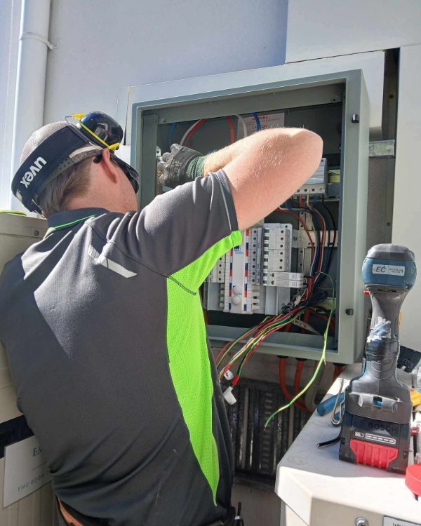 Emergency Electrician by Egan Electrical in Brendale